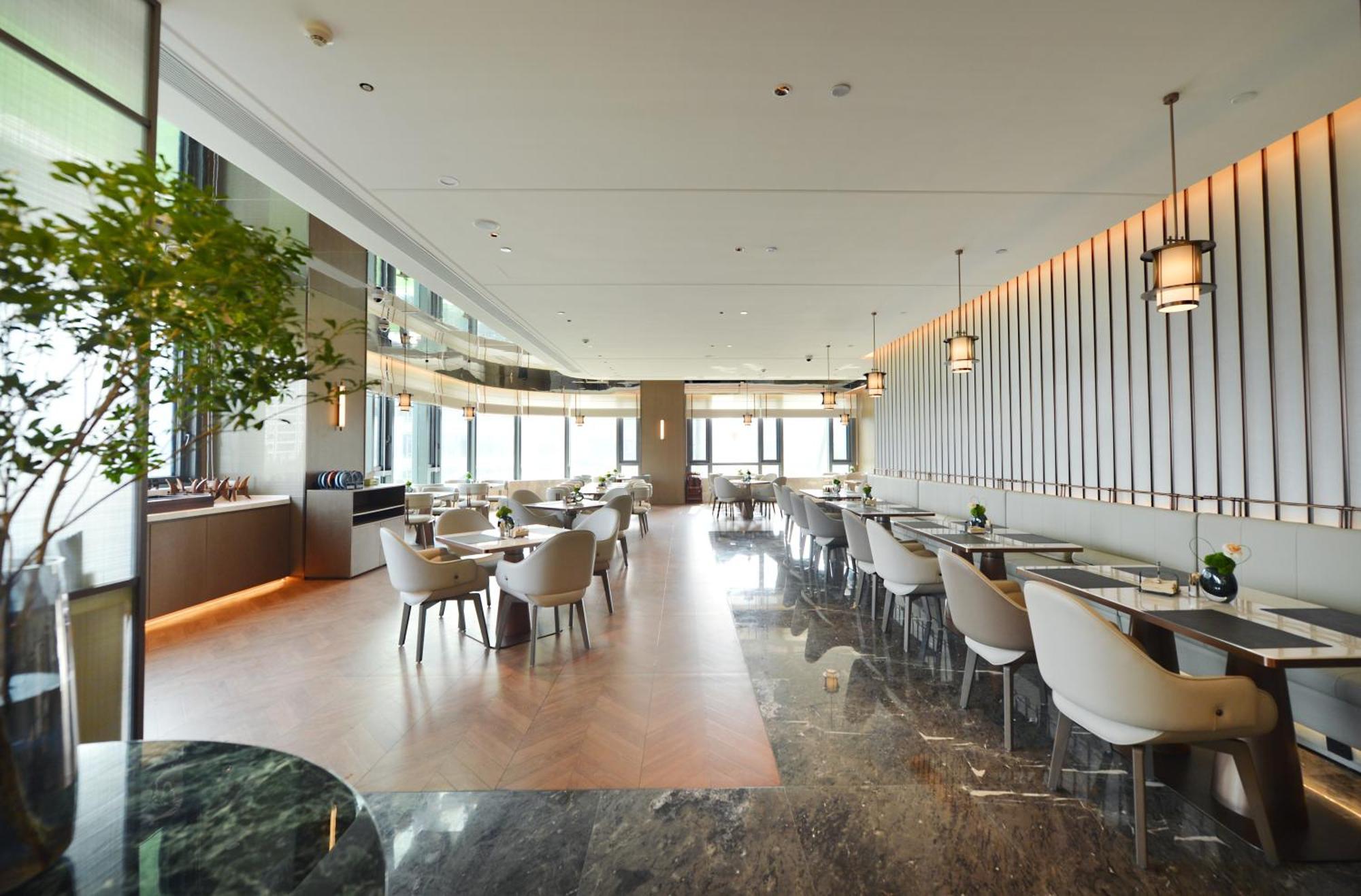 Atour S Wanyuan Road Hotel