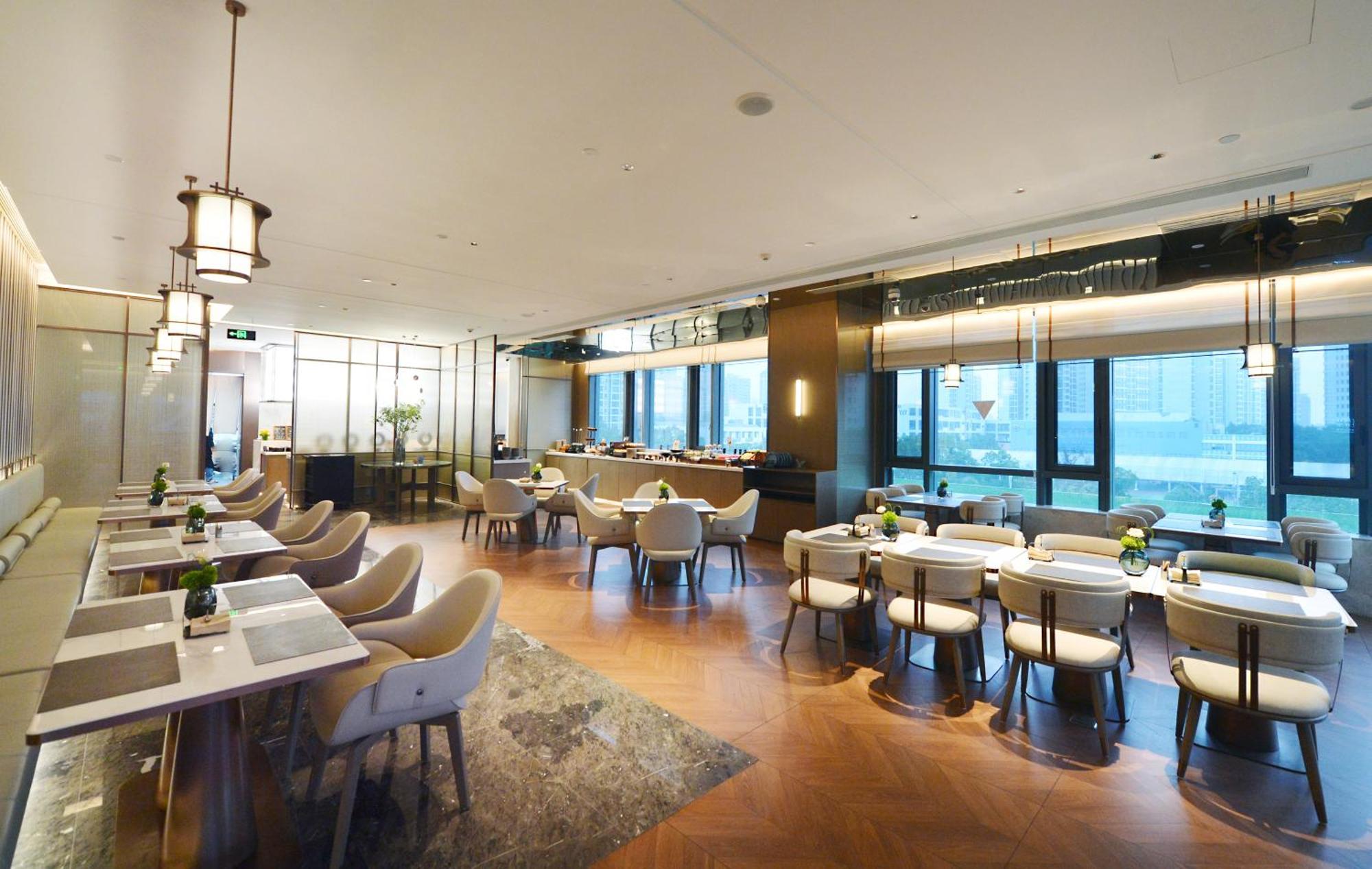 Atour S Wanyuan Road Hotel 4*
