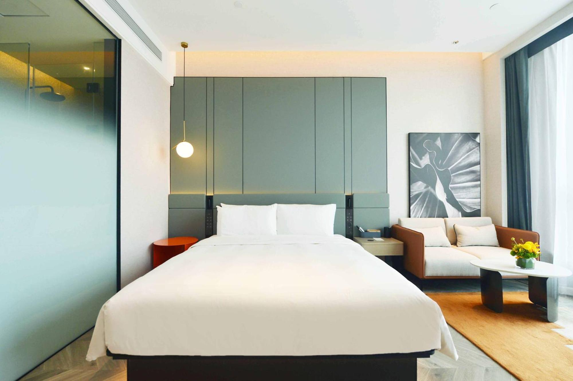Atour S Wanyuan Road Hotel